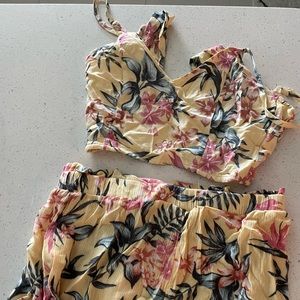 Hm crop top and shorts